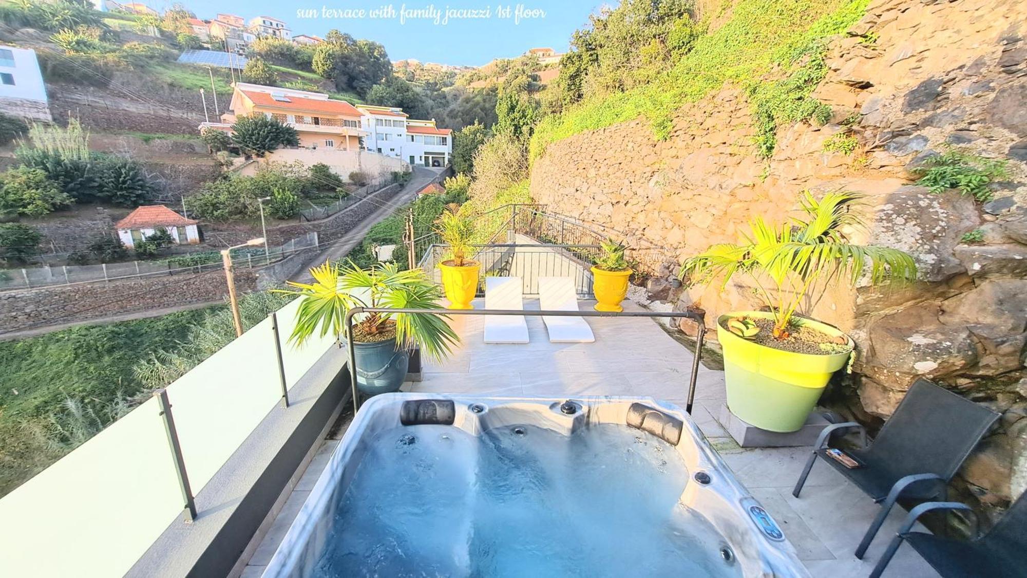 Espirito Do Mar - Premium Villa With Jacuzzi Estreito Da Calheta المظهر الخارجي الصورة
