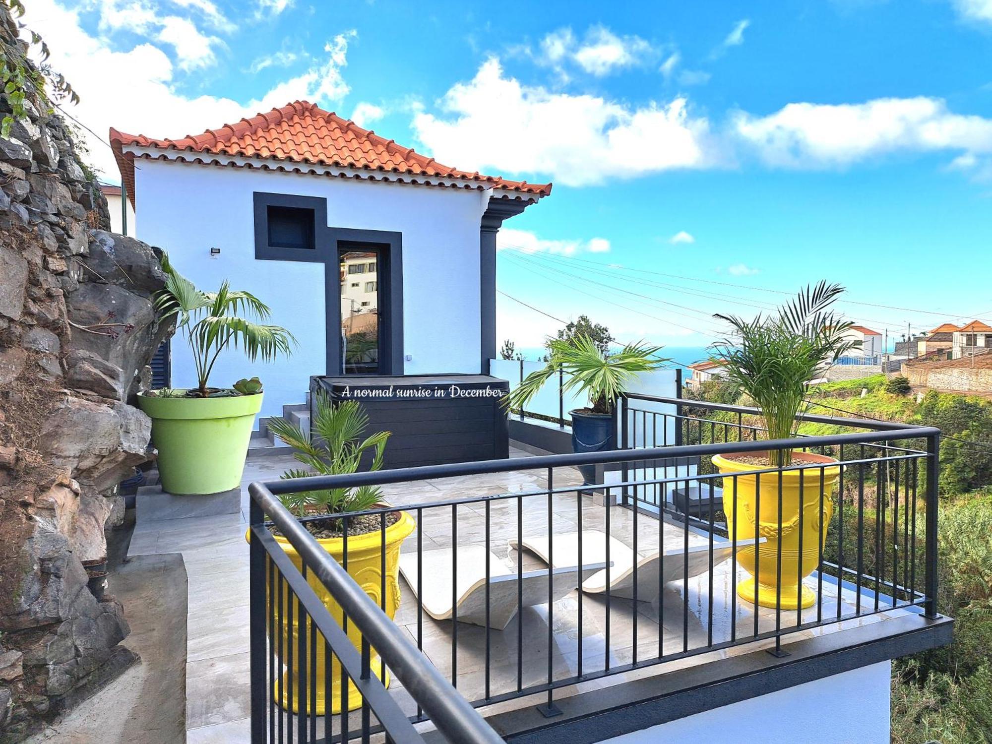 Espirito Do Mar - Premium Villa With Jacuzzi Estreito Da Calheta المظهر الخارجي الصورة